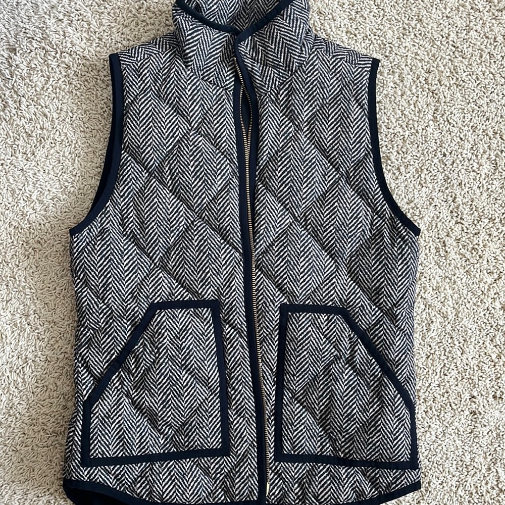 Women’s J crew herringbone vest